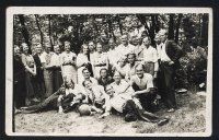 Grupa młodzieży z Nowego Bytomia na wycieczce, po 1933 r.